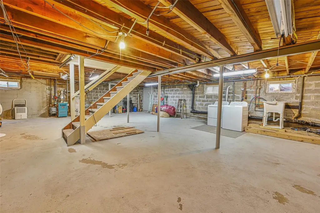 1652 Baker Avenue Merrick NY 11566