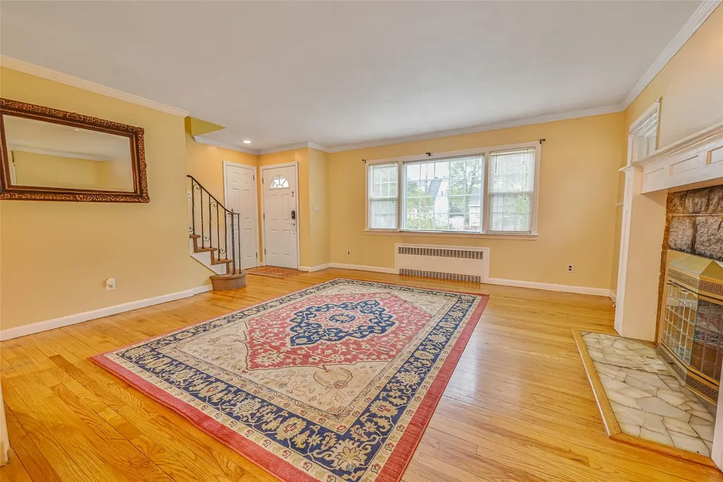 1652 Baker Avenue Merrick NY 11566