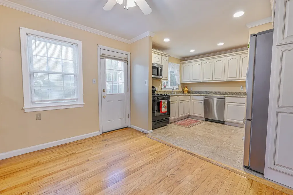 1652 Baker Avenue Merrick NY 11566