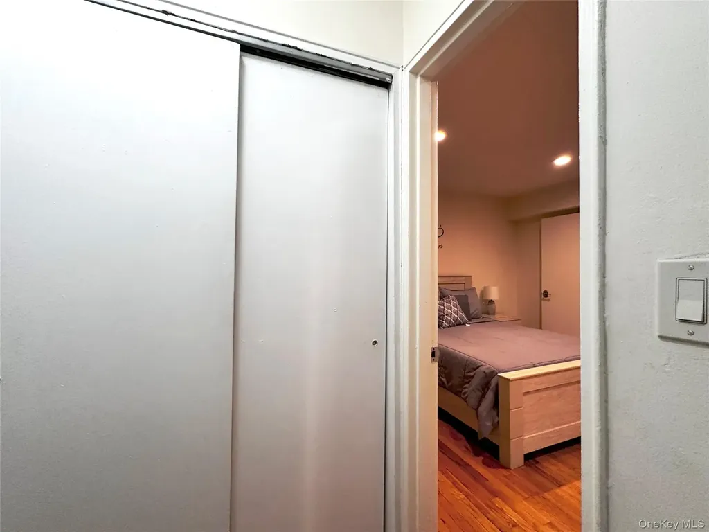 270 N Broadway Yonkers NY 10701