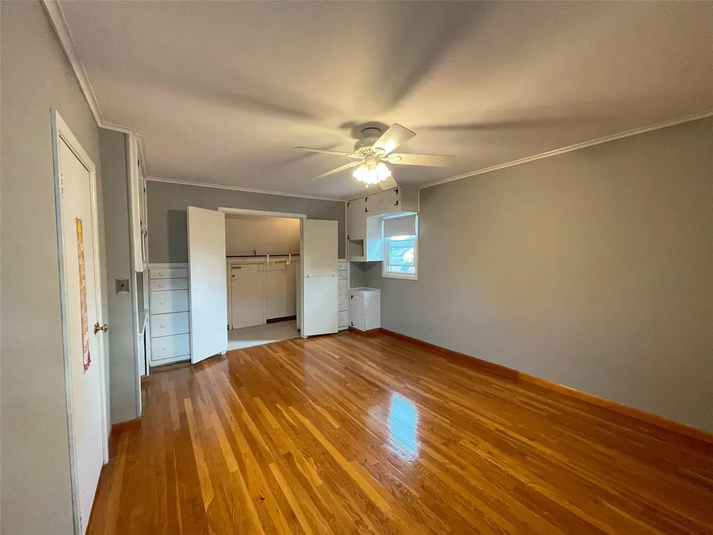 115 Lyons Road Scarsdale NY 10583