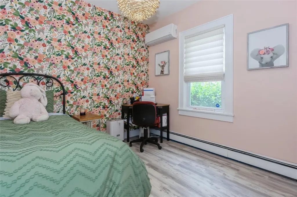 85 Lexington Avenue Malverne NY 11565