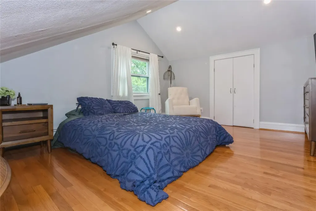 85 Lexington Avenue Malverne NY 11565