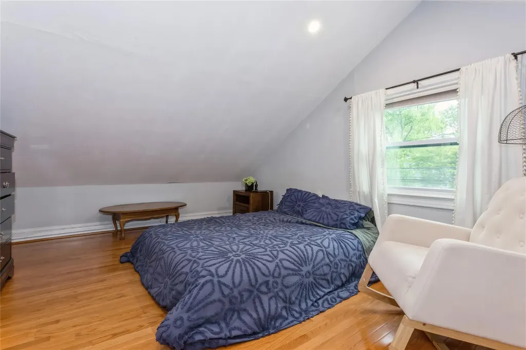 85 Lexington Avenue Malverne NY 11565