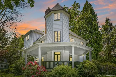 69 Desmond Avenue Bronxville NY 10708