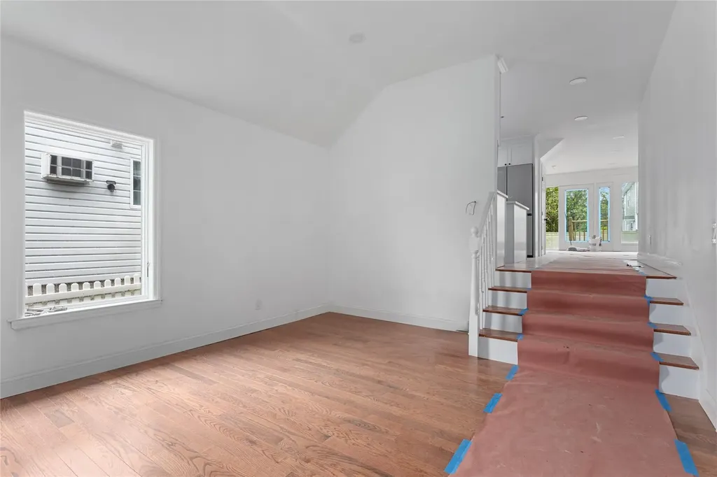 712 Carlton Road West Babylon NY 11704