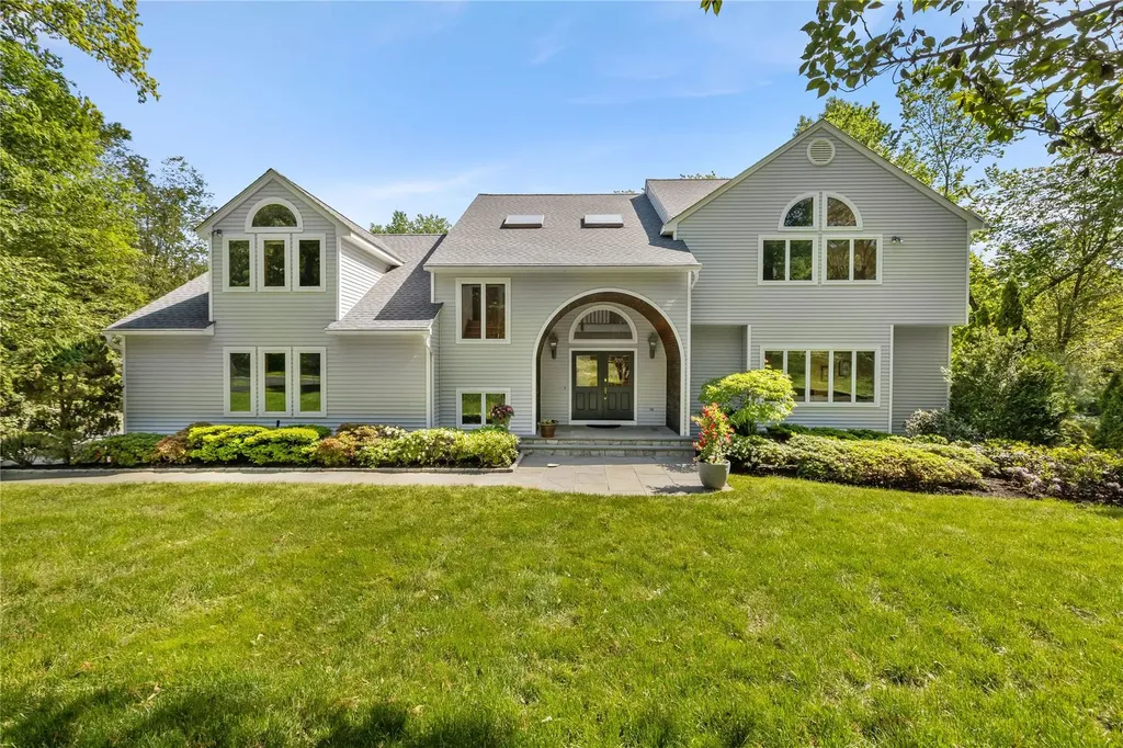 47 Londonderry Lane Somers NY 10589