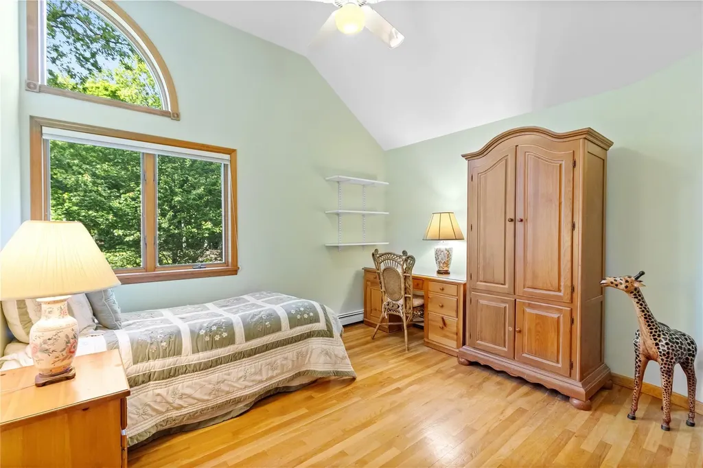 47 Londonderry Lane Somers NY 10589
