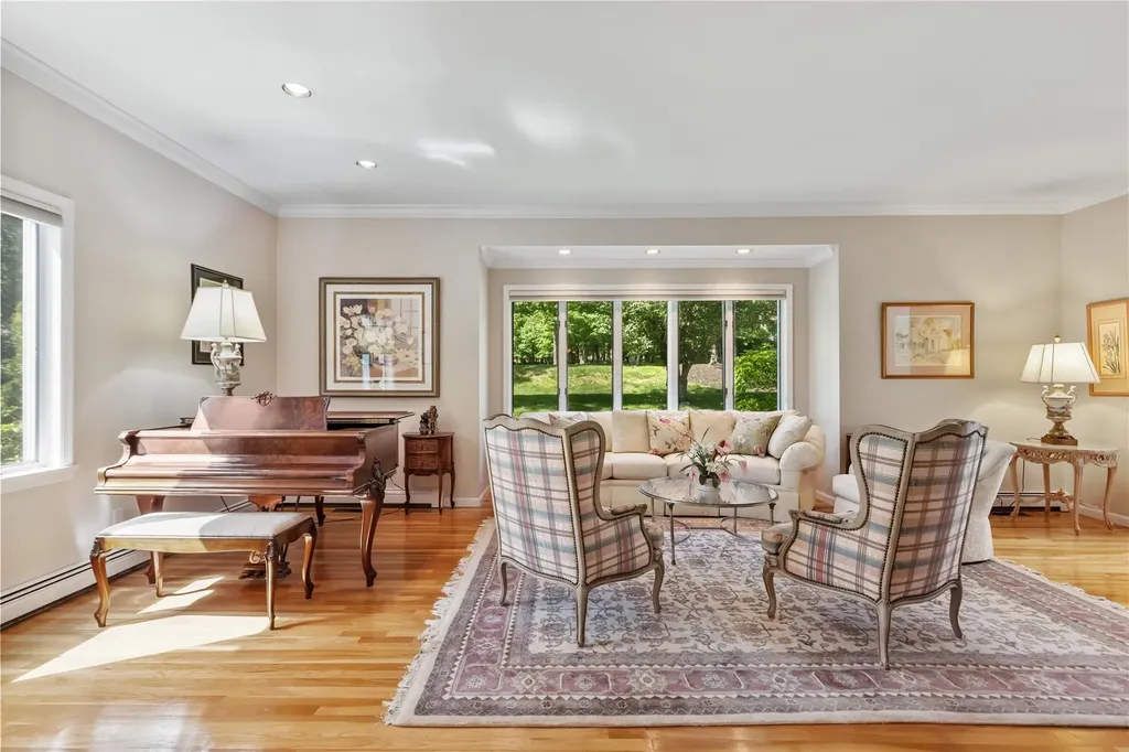 47 Londonderry Lane Somers NY 10589