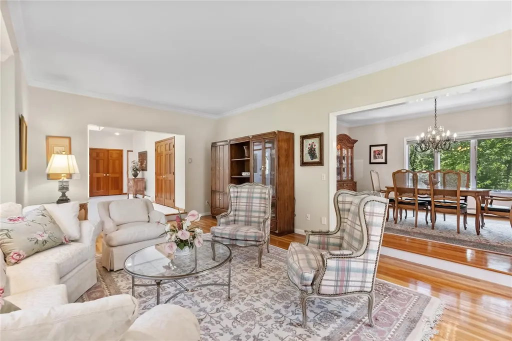 47 Londonderry Lane Somers NY 10589