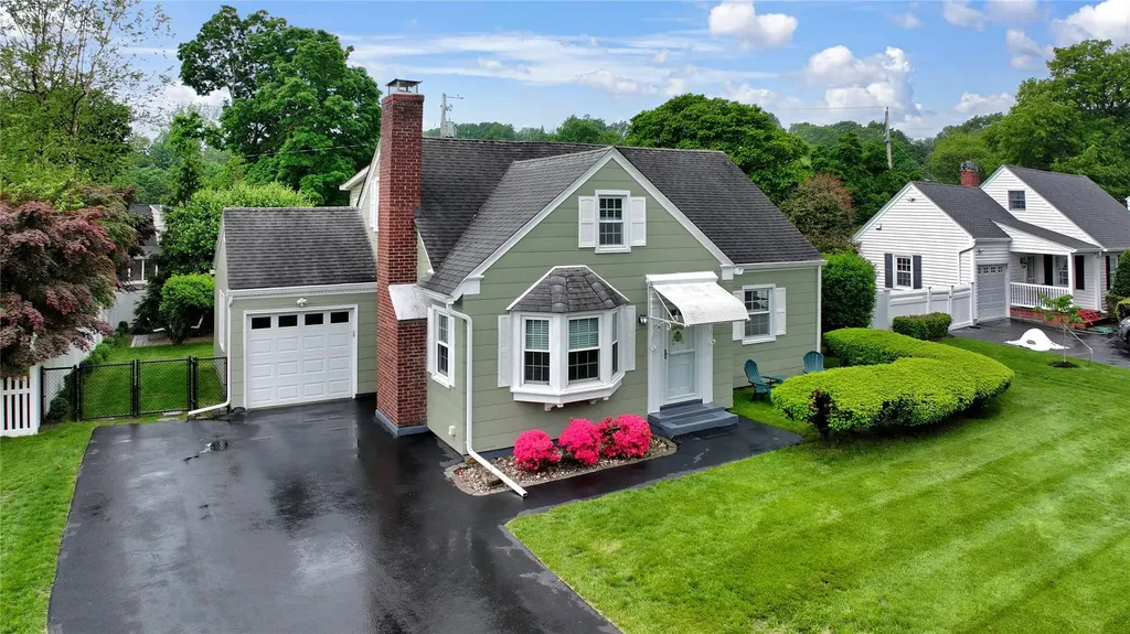 106 Holly Drive New Windsor NY 12553