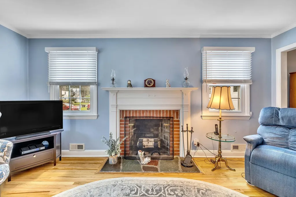106 Holly Drive New Windsor NY 12553