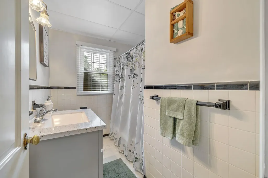 106 Holly Drive New Windsor NY 12553