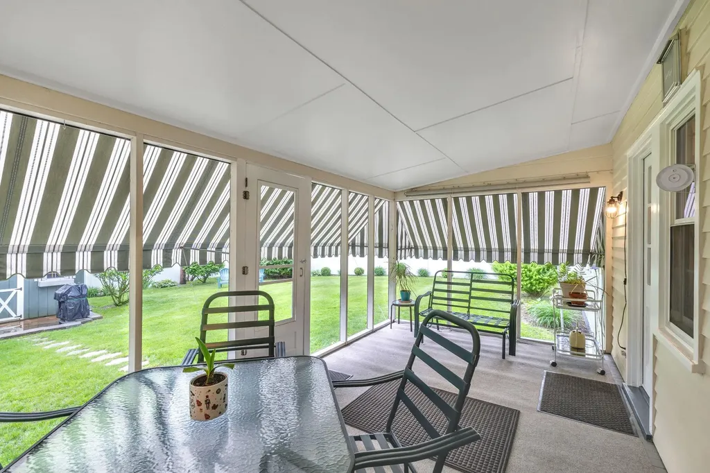 106 Holly Drive New Windsor NY 12553