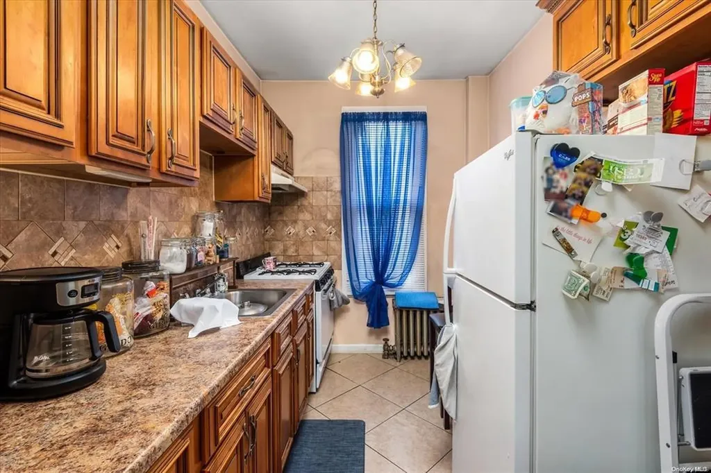 1772 68th Street Brooklyn NY 11204