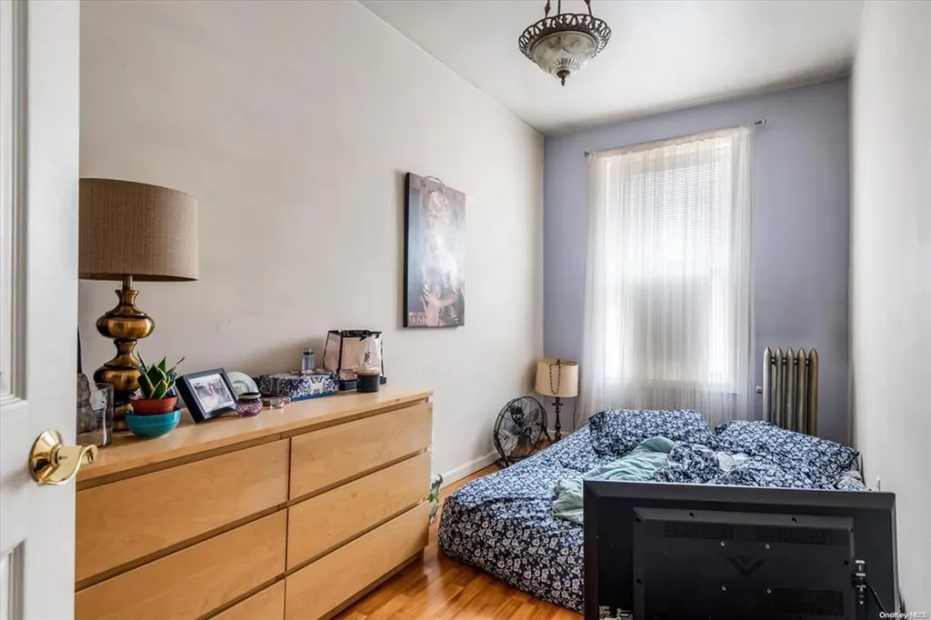 1772 68th Street Brooklyn NY 11204
