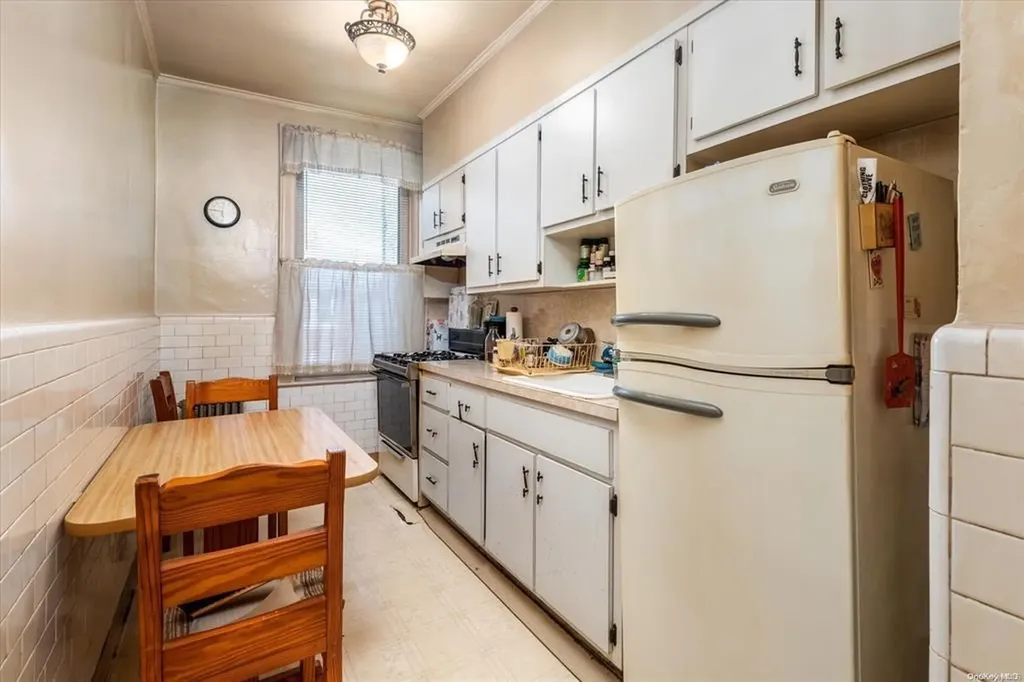 1772 68th Street Brooklyn NY 11204