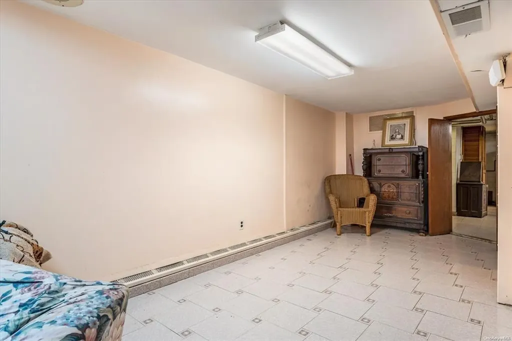 1772 68th Street Brooklyn NY 11204