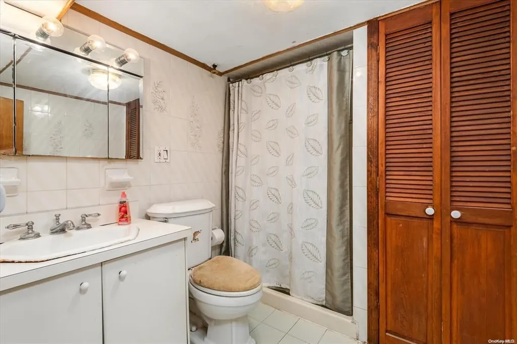 1772 68th Street Brooklyn NY 11204
