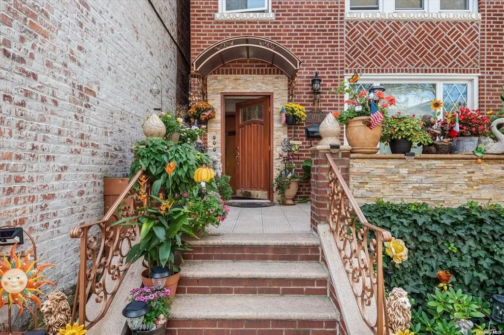 1772 68th Street Brooklyn NY 11204