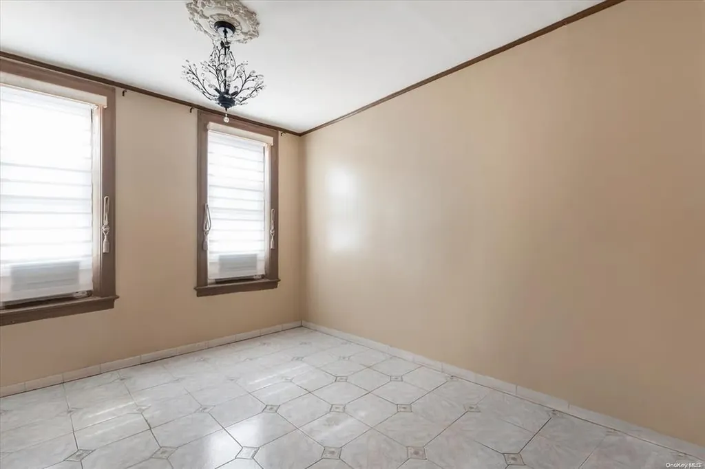 1772 68th Street Brooklyn NY 11204