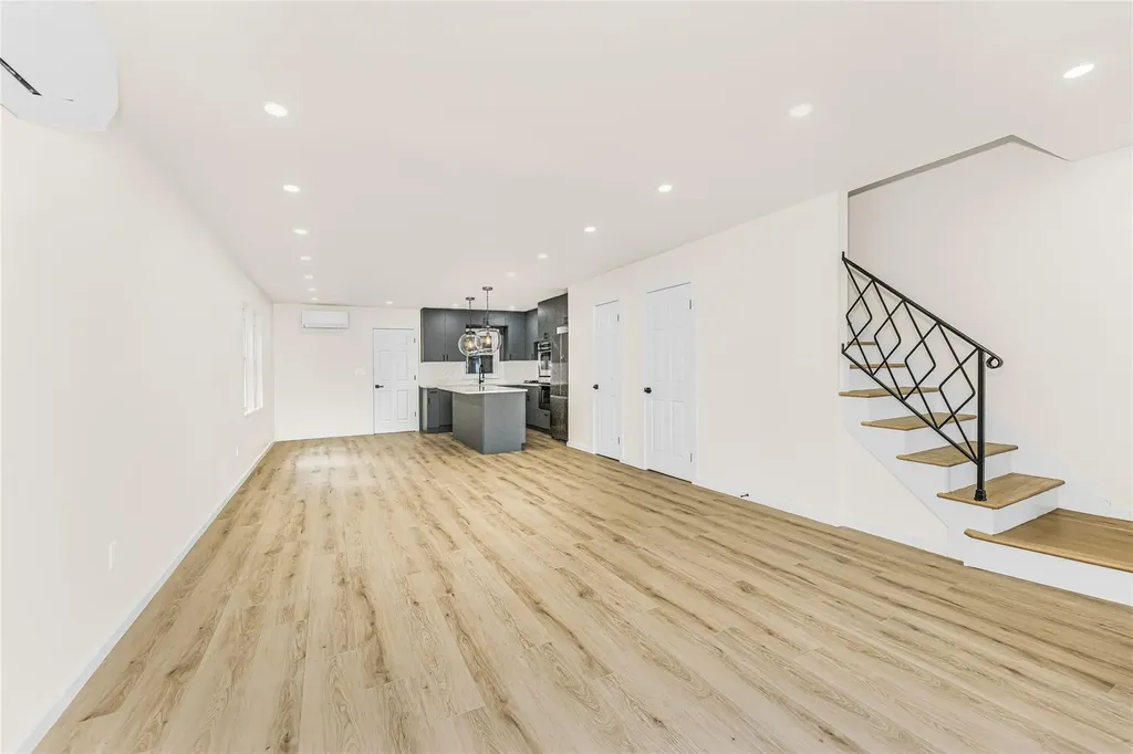 604 Yonkers Avenue Yonkers NY 10704