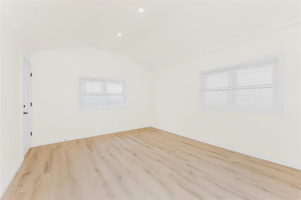 604 Yonkers Avenue Yonkers NY 10704