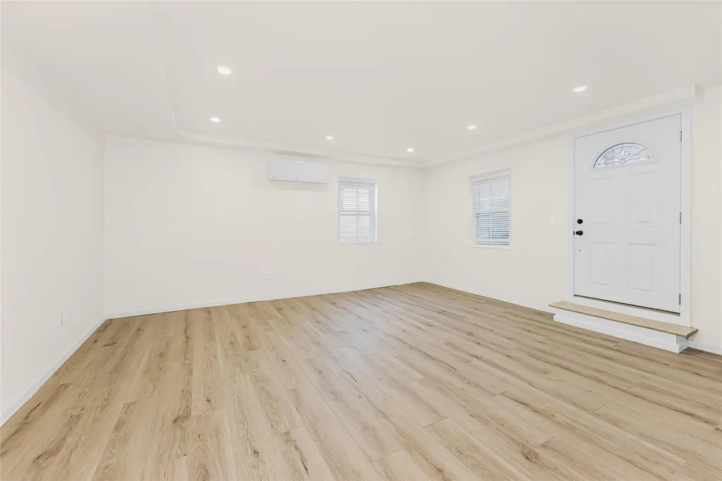 604 Yonkers Avenue Yonkers NY 10704