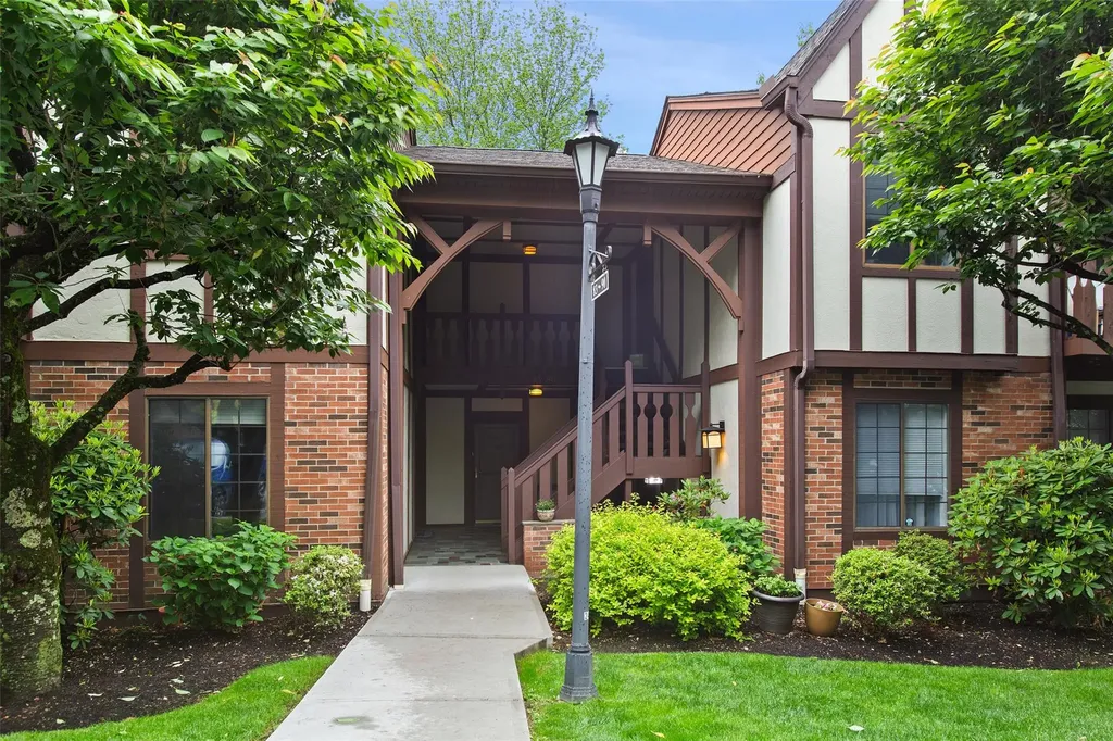 89 Foxwood Circle Mount Kisco NY 10549