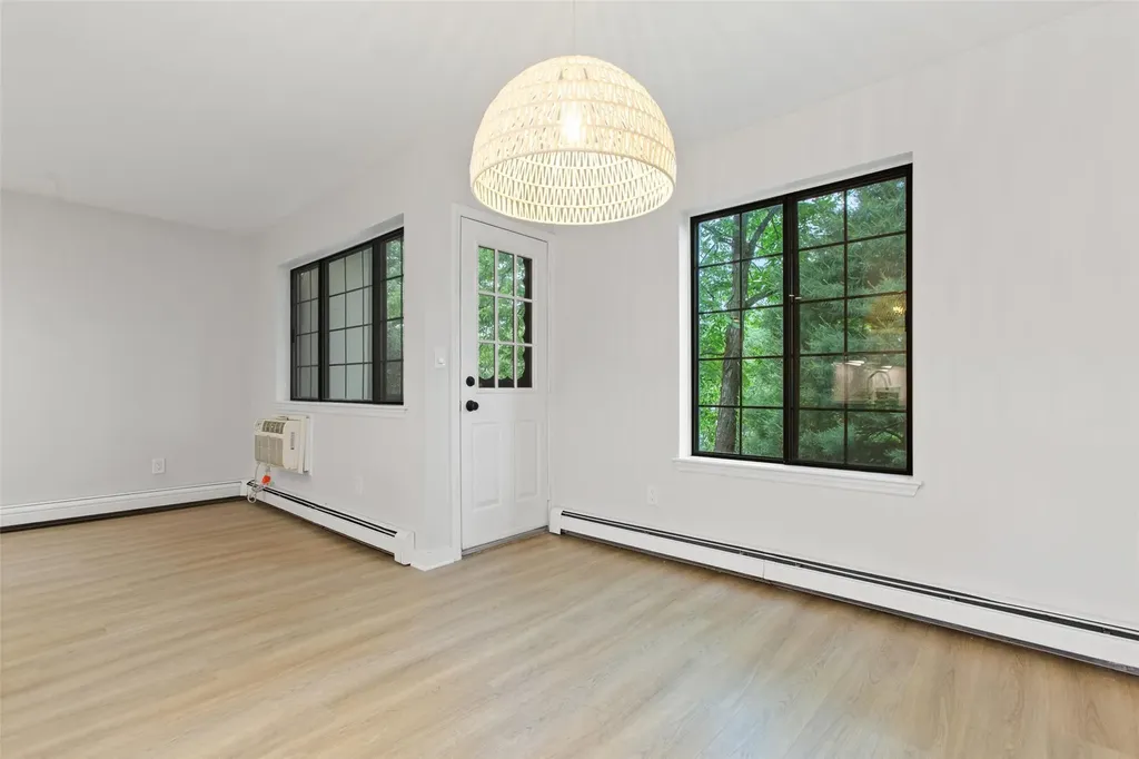 89 Foxwood Circle Mount Kisco NY 10549