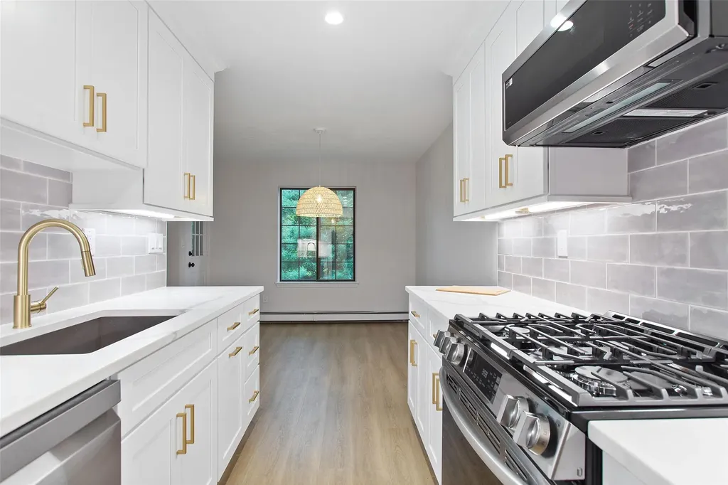 89 Foxwood Circle Mount Kisco NY 10549