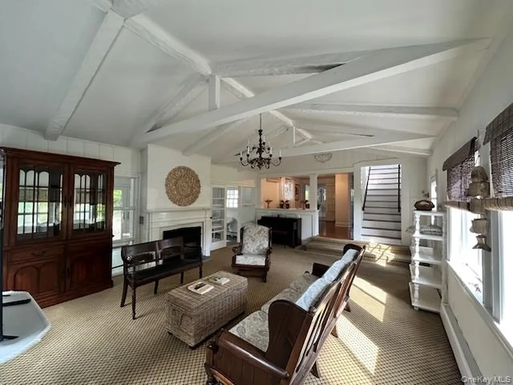 61 Baycrest Avenue Westhampton NY 11977