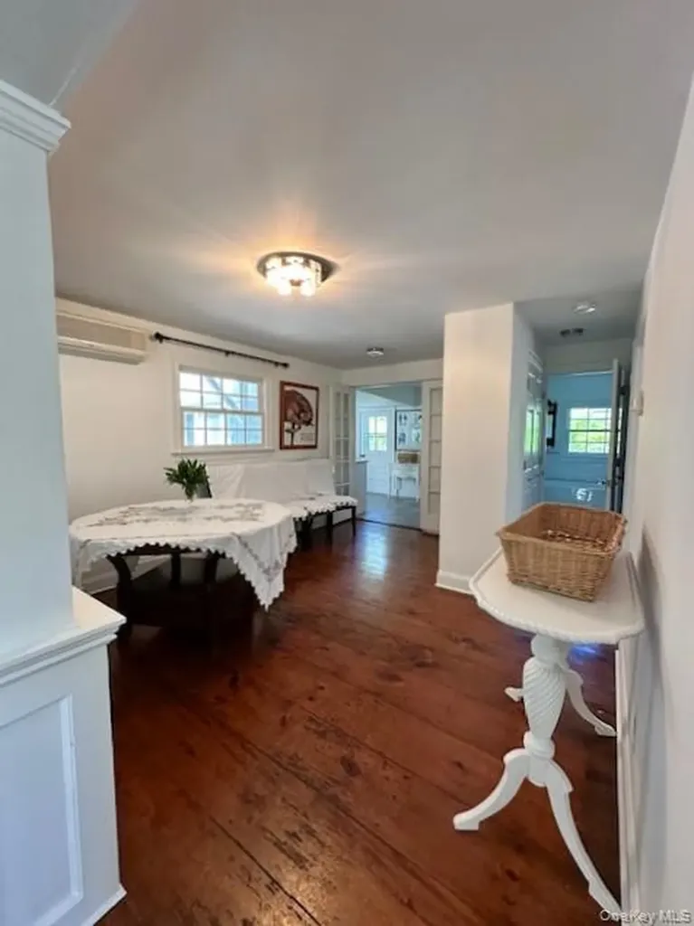 61 Baycrest Avenue Westhampton NY 11977