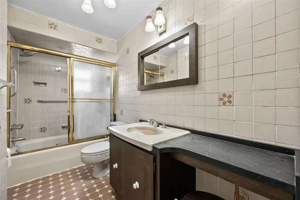 1490 E 23rd Street Brooklyn NY 11210