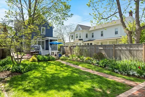 604 Main Street Greenport NY 11944