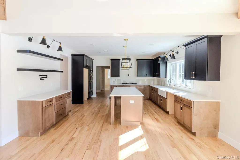 29 Hubbard Road Middletown NY 10940
