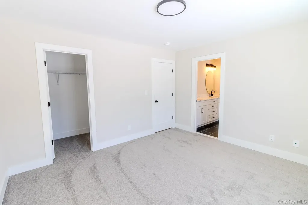 29 Hubbard Road Middletown NY 10940