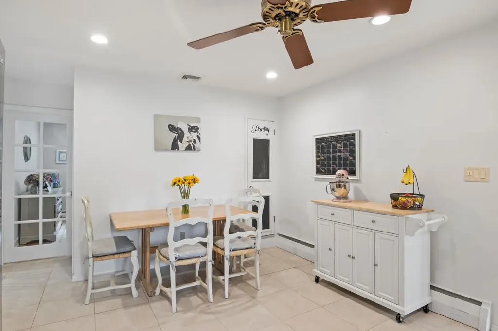 43 Merrivale Drive Smithtown NY 11787