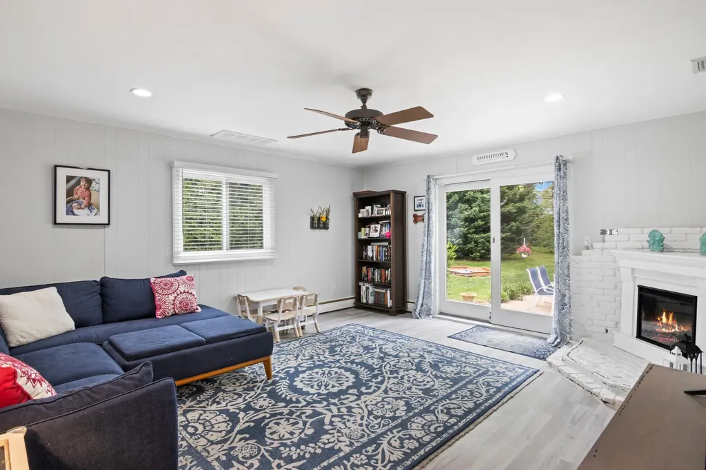 43 Merrivale Drive Smithtown NY 11787
