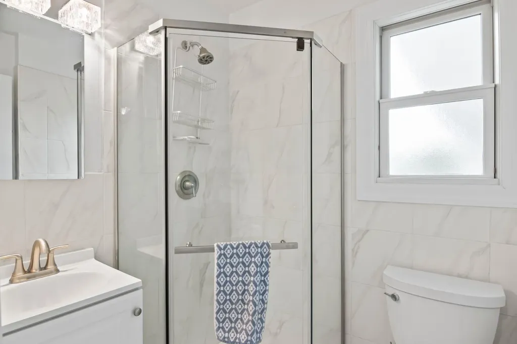 43 Merrivale Drive Smithtown NY 11787