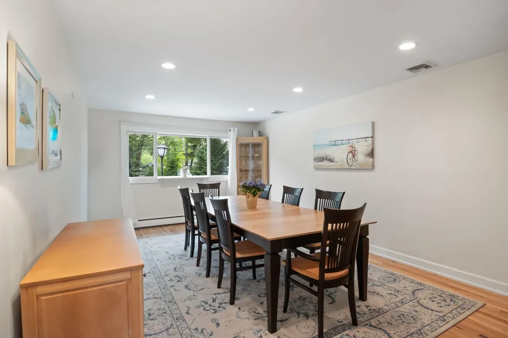 43 Merrivale Drive Smithtown NY 11787
