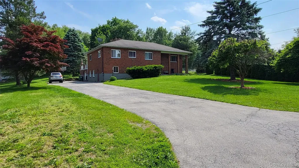 23 Mclaughlin Drive Marlboro NY 12542