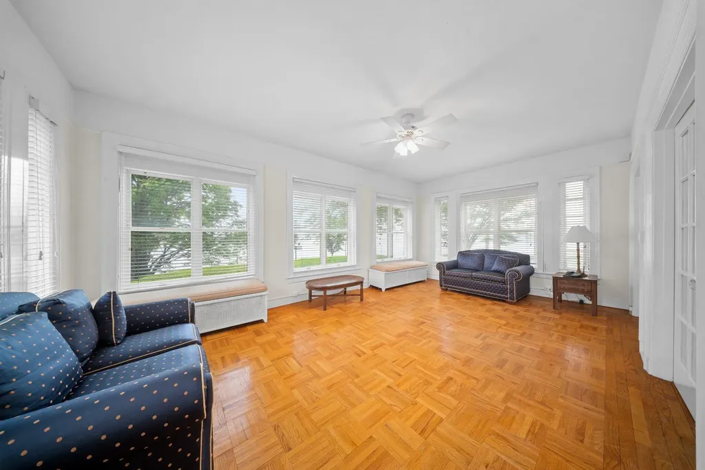10-08 Shore Road Douglaston NY 11363