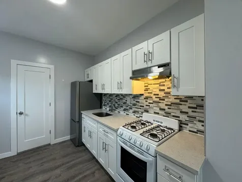 52-25 Van Dam Street Long Island City NY 11101