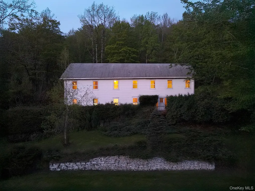 2182 Old Route 17 Roscoe NY 12776