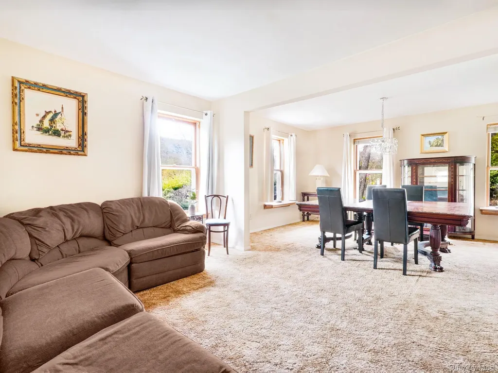 2182 Old Route 17 Roscoe NY 12776