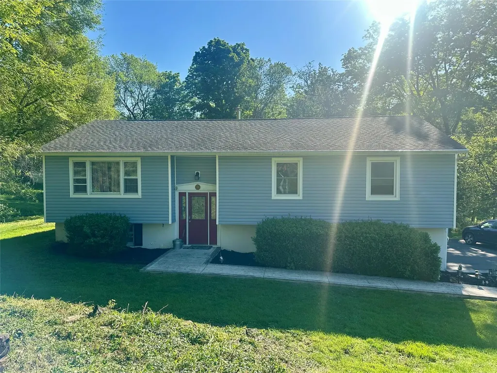 1 Darren Drive Campbell Hall NY 10916