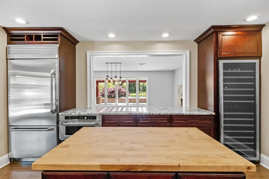 74 Hampton Road Marlboro NY 12542