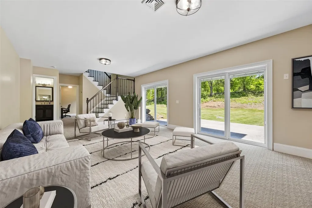 74 Hampton Road Marlboro NY 12542