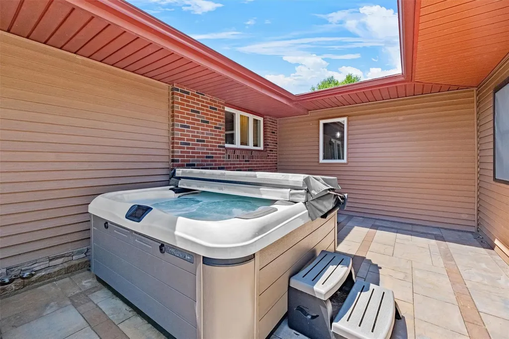 74 Hampton Road Marlboro NY 12542